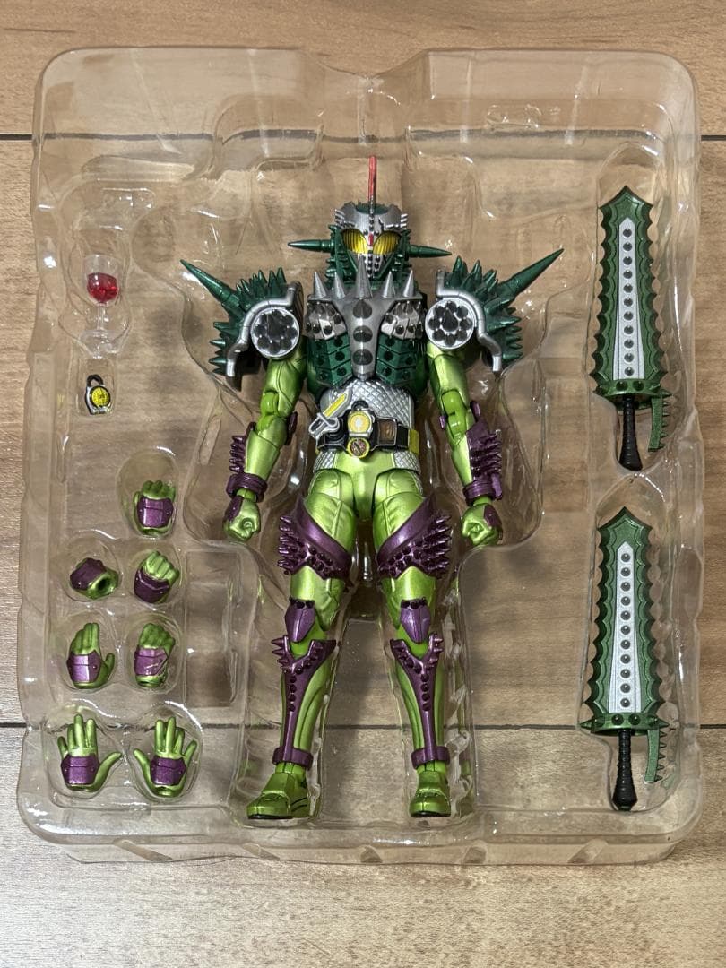 S.H.Figuarts 仮面ライダー黒影　ナックル　グリドン　ブラーボ