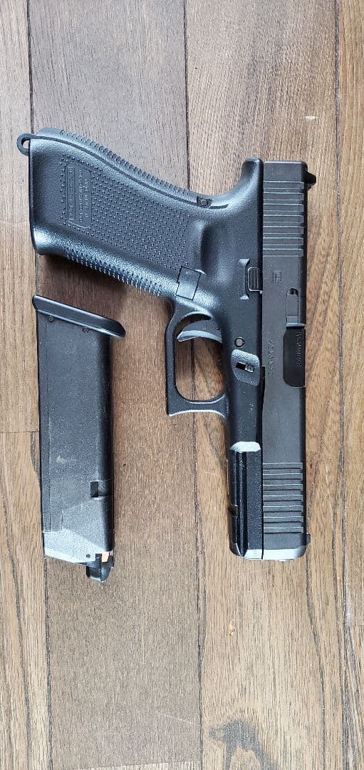 東京マルイ グロック17 Gen5 ガスガン ガスブロ サバゲー