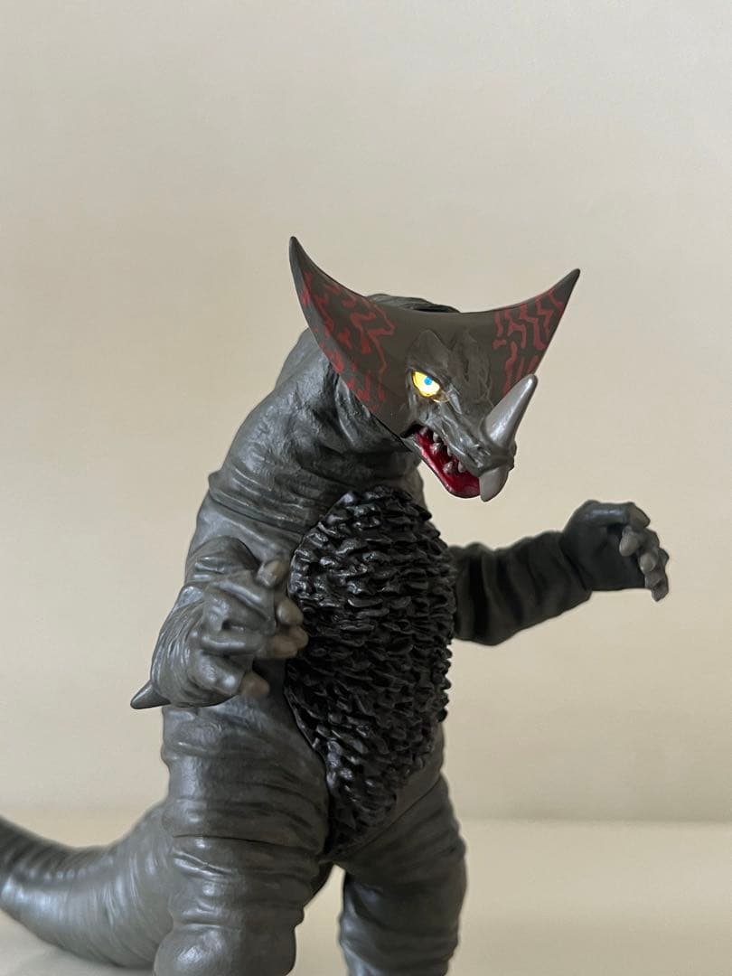 究極アルティメットルミナス　ゴモラ　プレミアムバンダイ限定