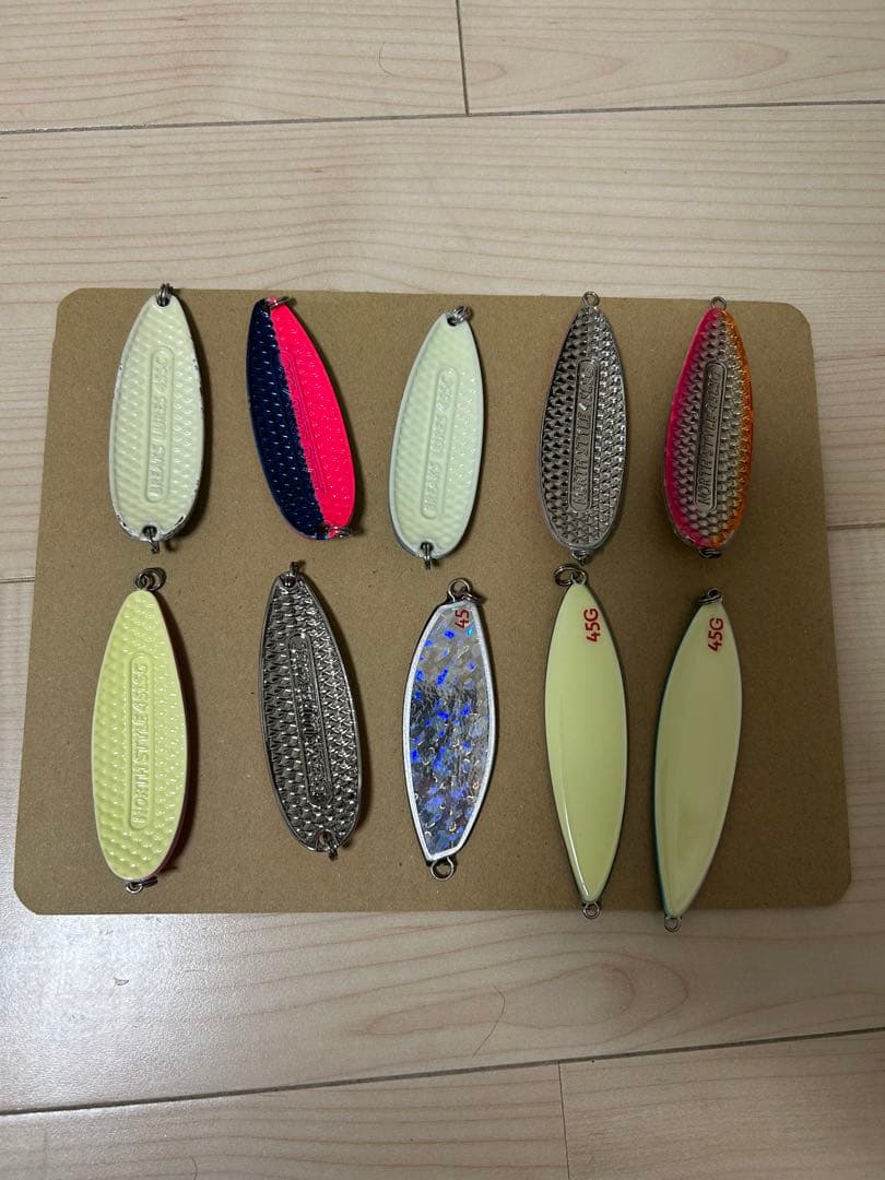 ジアキア　ルアーズケミスト　鮭　ルアー