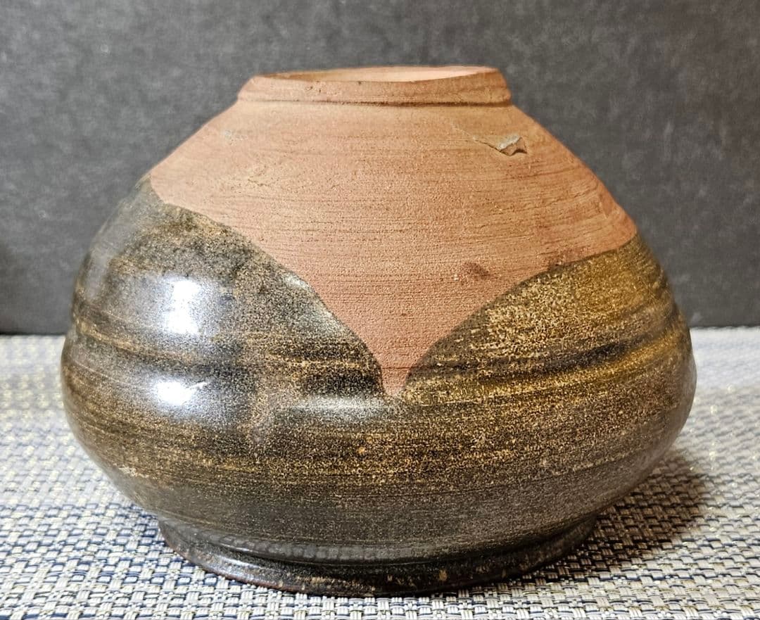 【時代古作品❗】古唐津　灰釉　褐釉　丸壺 　花入れ　花生け　茶道具　茶器　無傷！