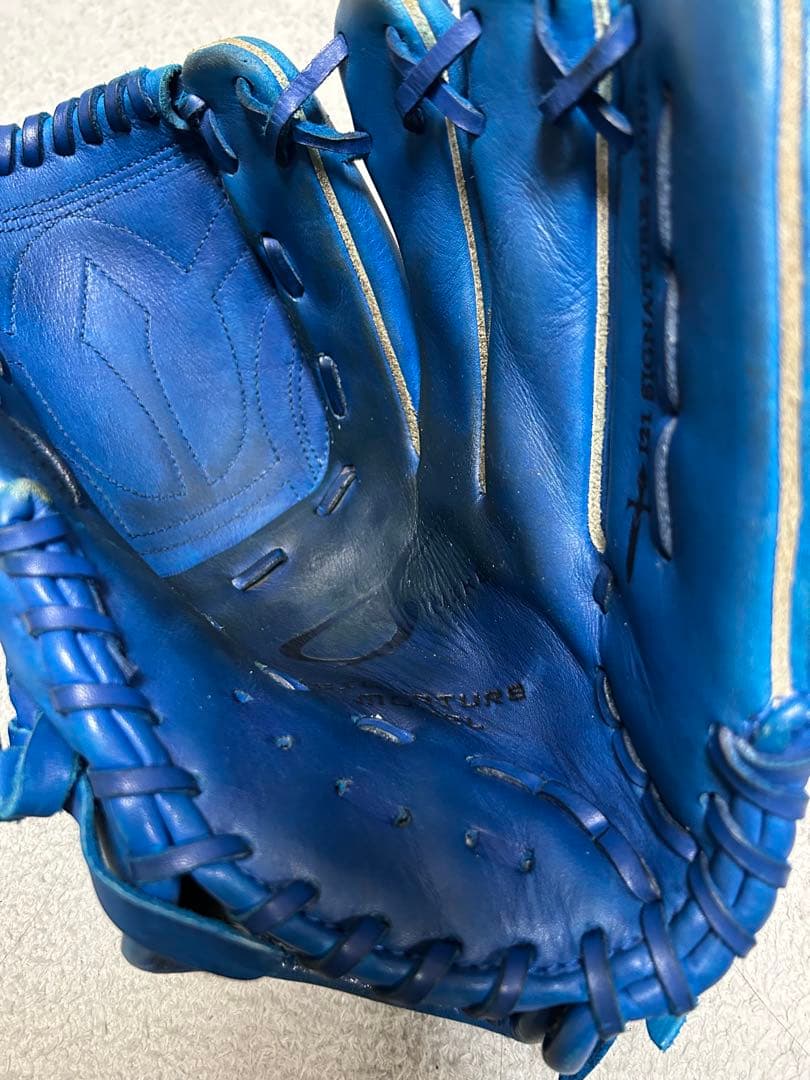 Nike ナイキ軟式野球グローブ 青　岩隈モデル　おまけ付き