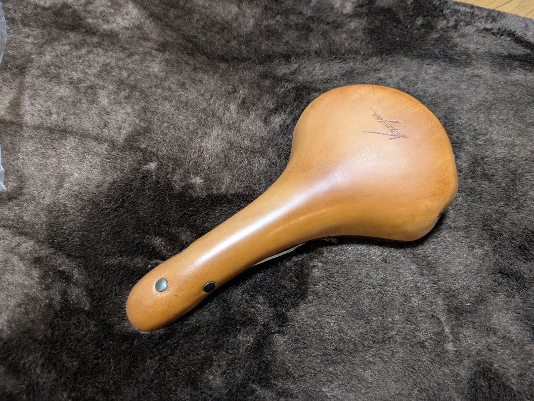 レッパー社（Lepper）ボイジャー（Voyager） 革サドル 希少品