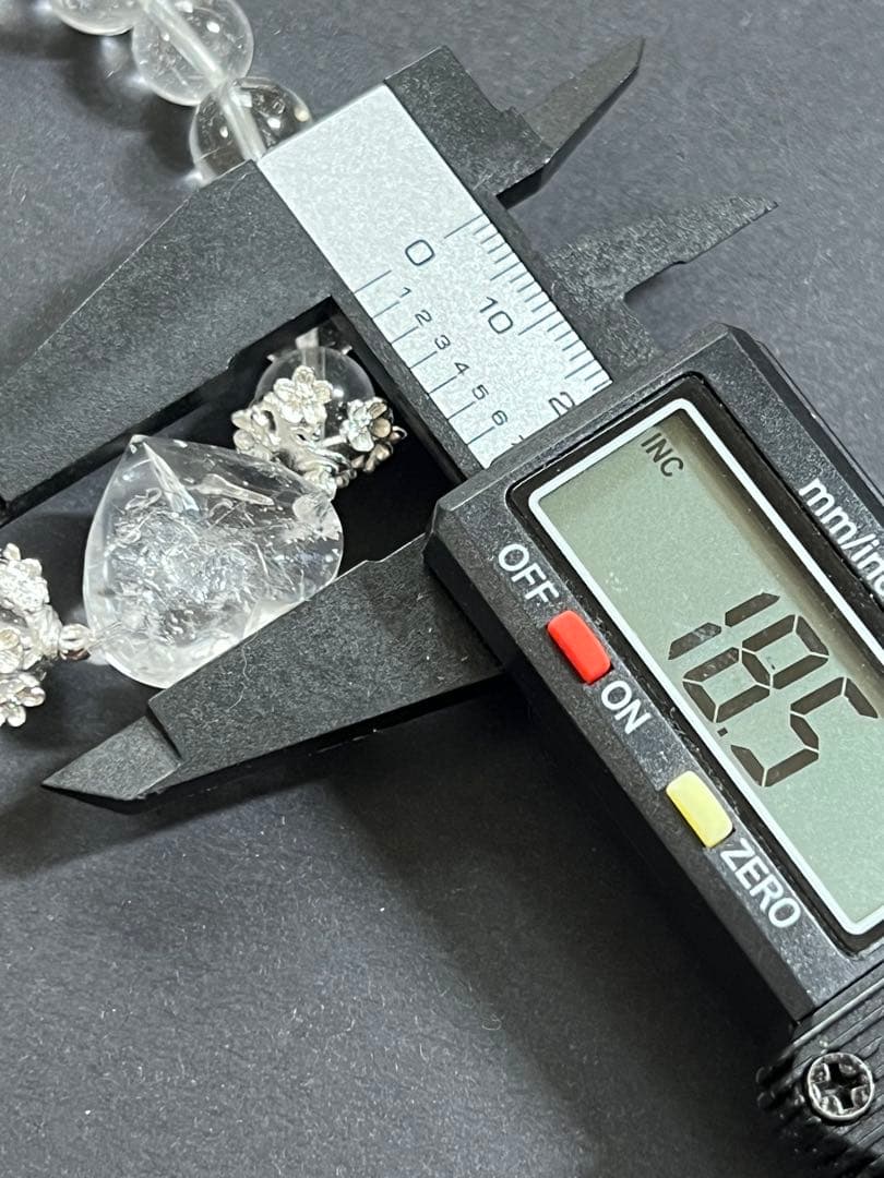 さかい‼️ハートの水入水晶とホワイトトパーズのブレスレット