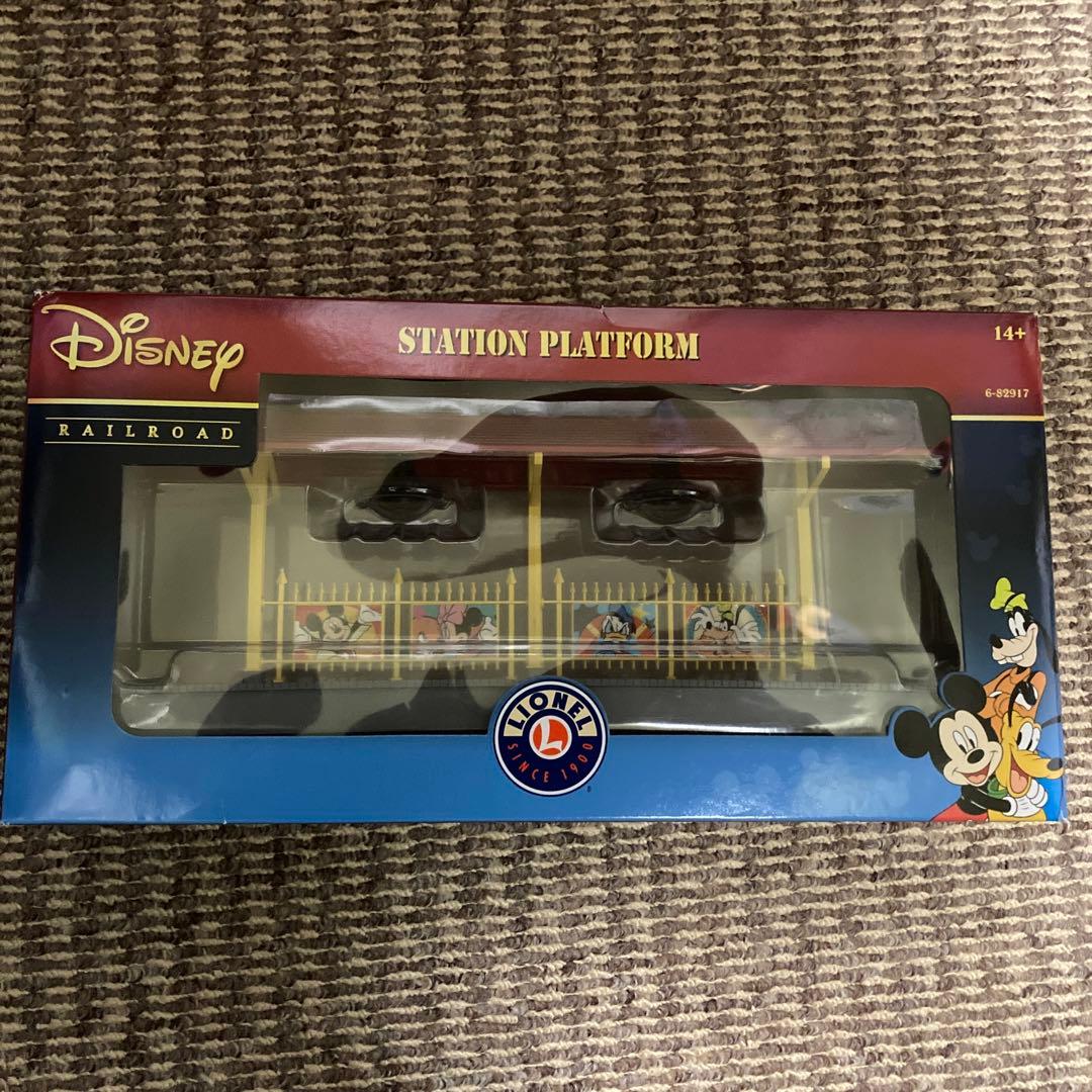 ライオネル　Oゲージ イルミネネイド ステーション プラットホーム