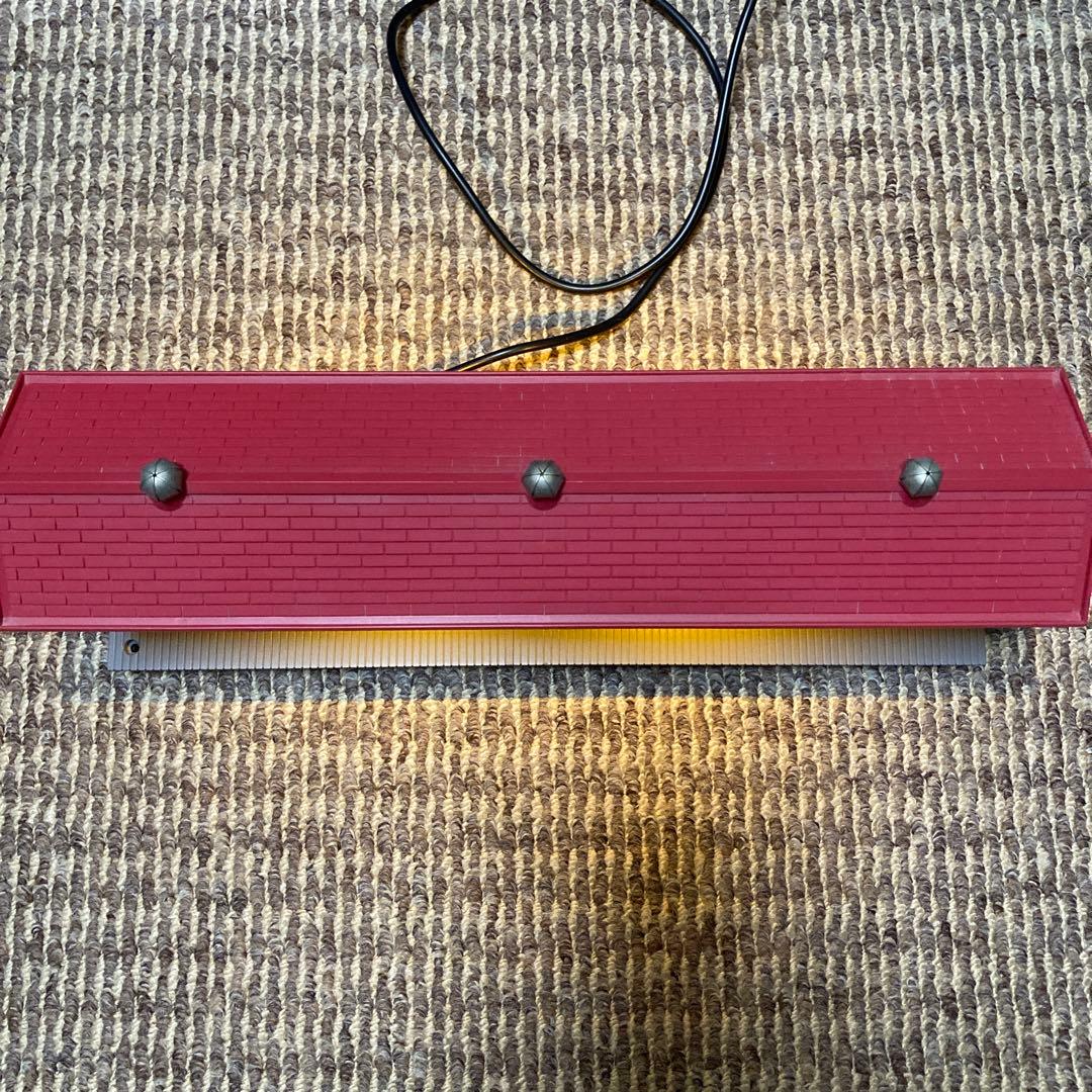 ライオネル　Oゲージ イルミネネイド ステーション プラットホーム