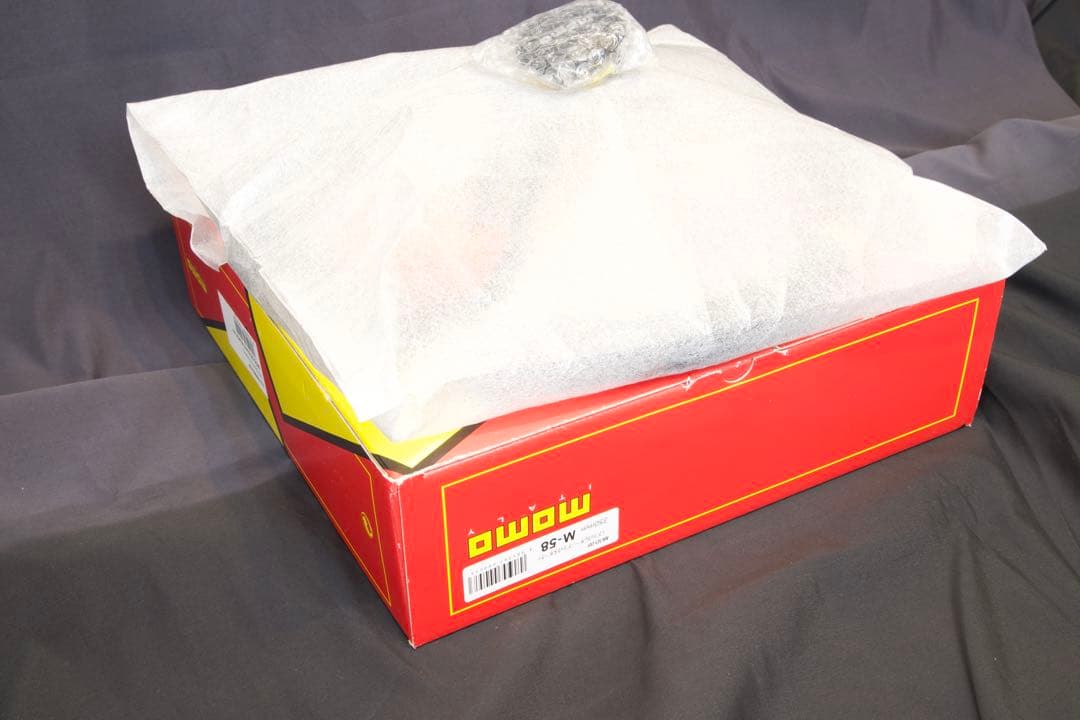 モモ(Momo) ステアリング MOD.08 35パイ BK M-58