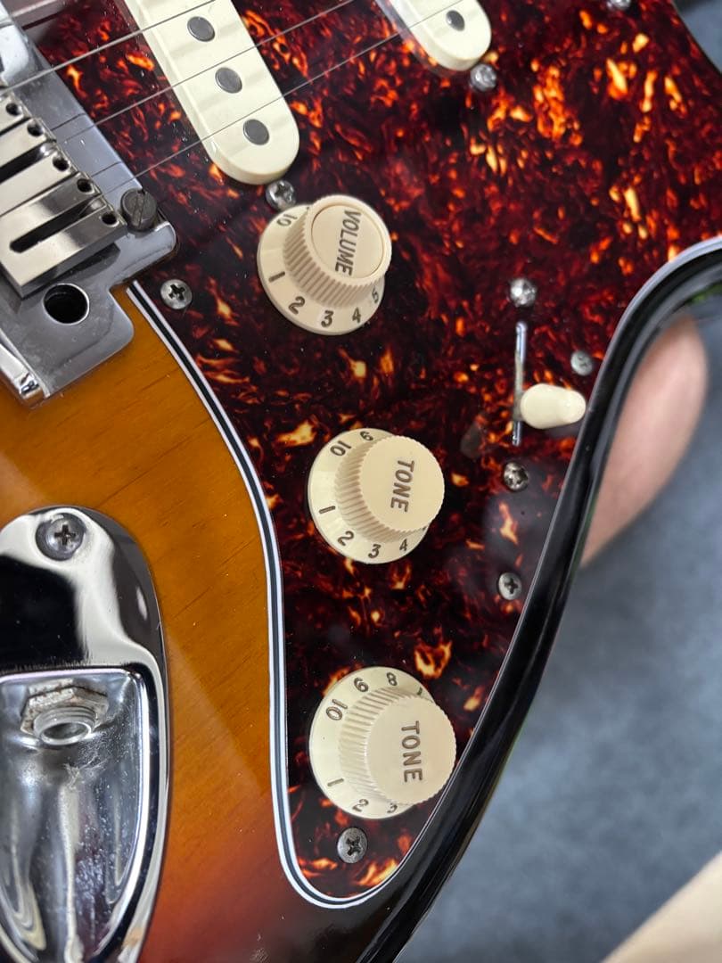 qanuta 様 Fender USA AMDX ストラト