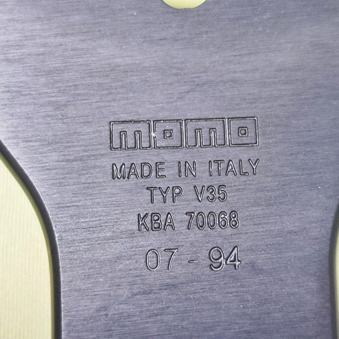 momo ステアリングホイール 3スポーク 黒　made in italy