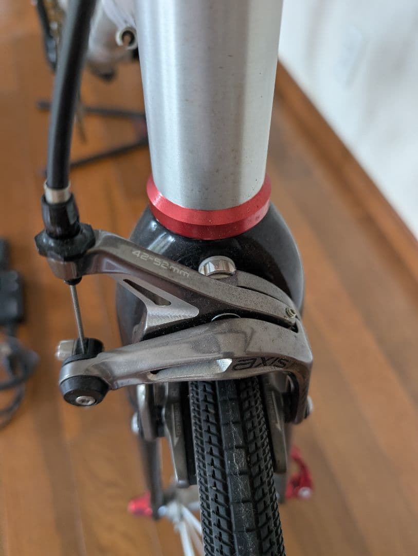 林　Khodaa Bloom 　Farna 20　Di2 アルテグラ