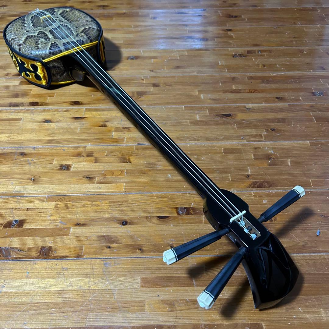 ◼️宮古島から◼️本皮強化張り三線②◼️初めての方にも◼️沖縄◼️初心者◼️ケース選択