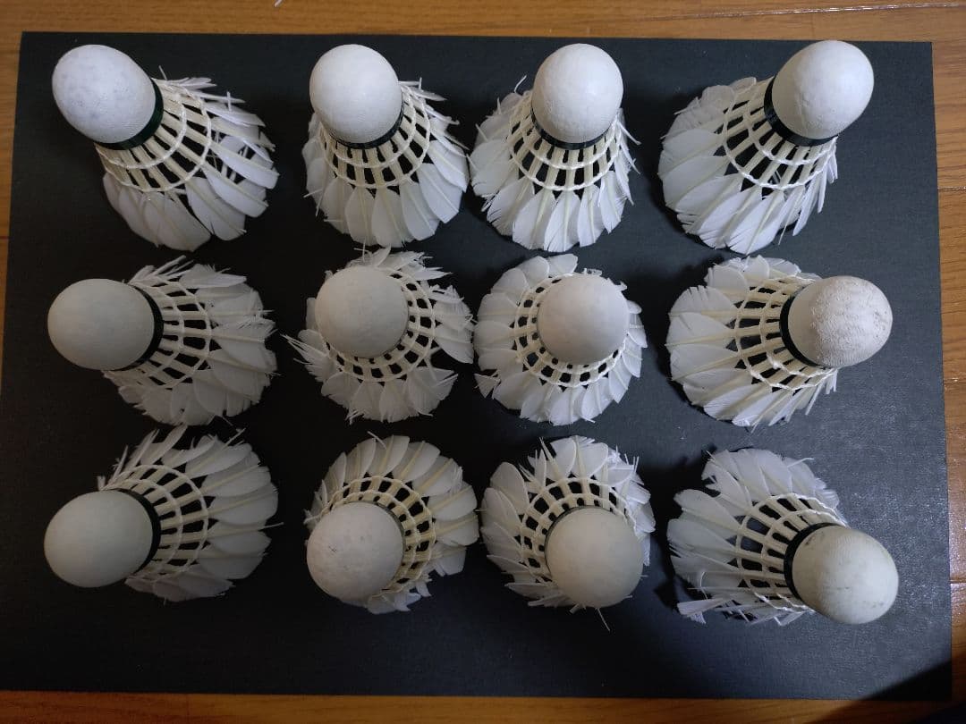 YONEX　ニューオフィシャル120球 ヨネックス　ノック用+おまけ17球