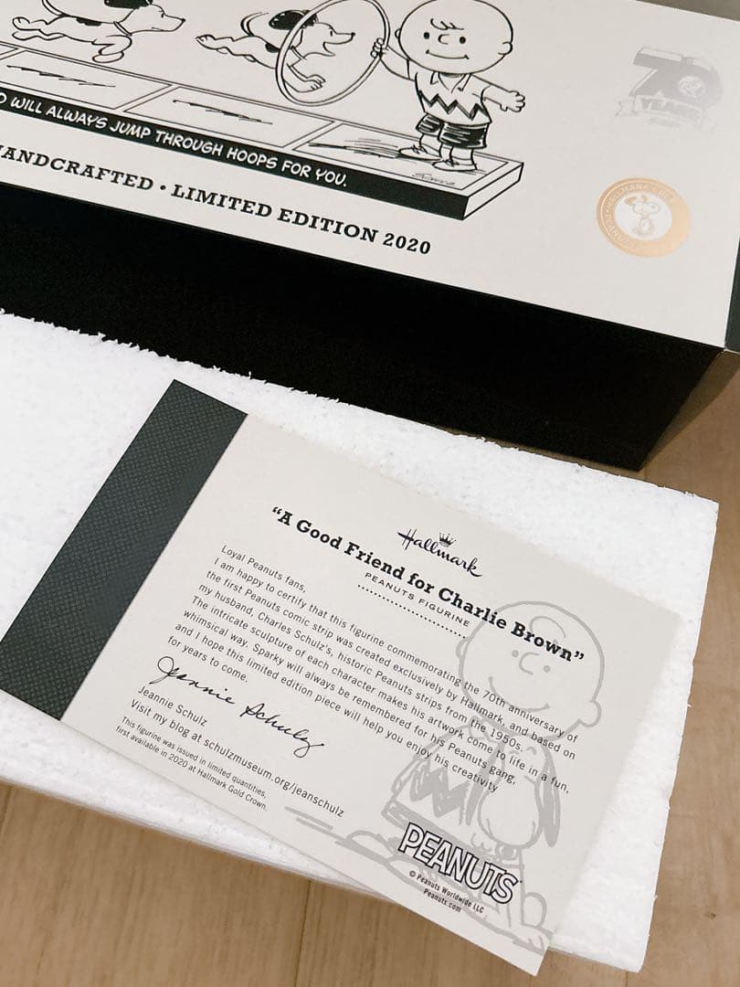 ホールマーク hallmark　70周年記念フィギュア　スヌーピー