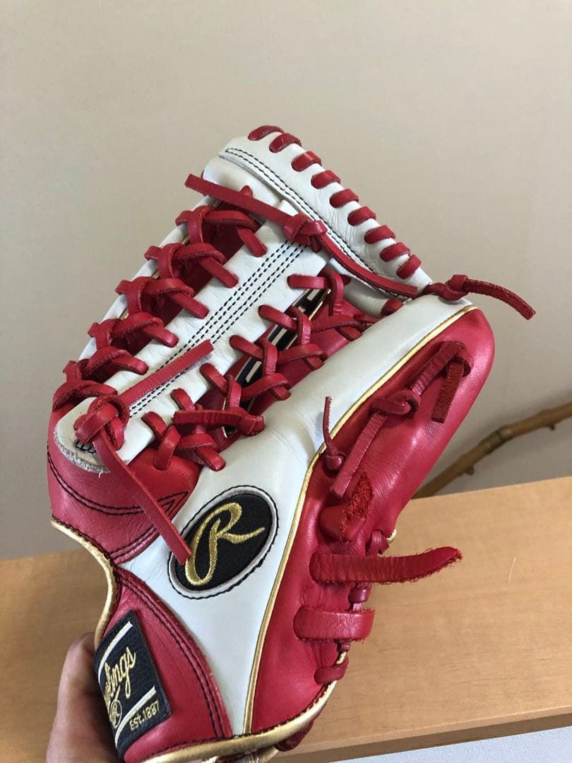 Rawlings ゴールドグラブ 赤白