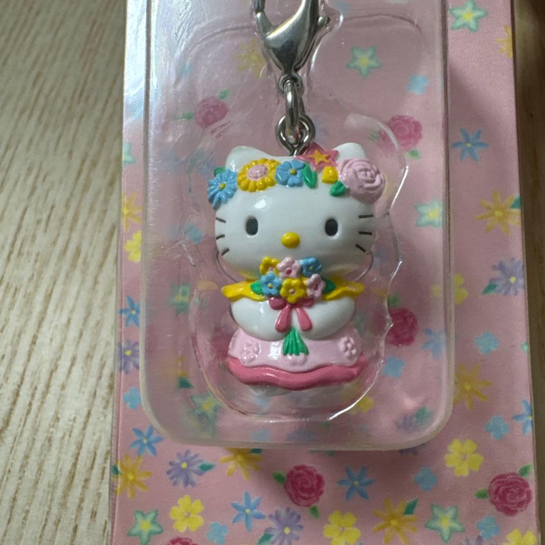 ハローキティ　お花屋さん限定　ファスナーマスコット　チャーム　新品