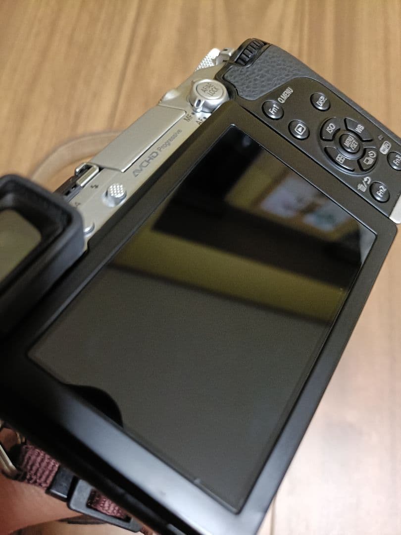 美品 Panasonic LUMIX DMC-GX7 シルバー+12-32mm付