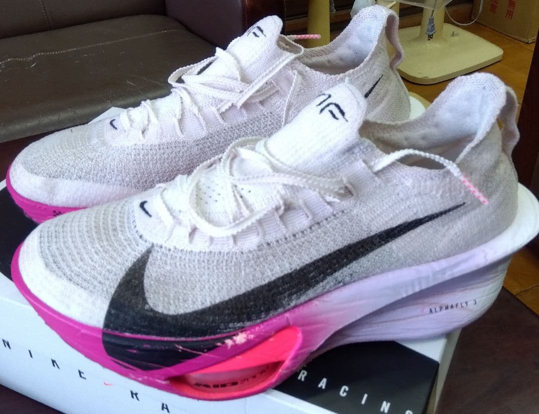 n　Nike アルファフライ3　27.0cm