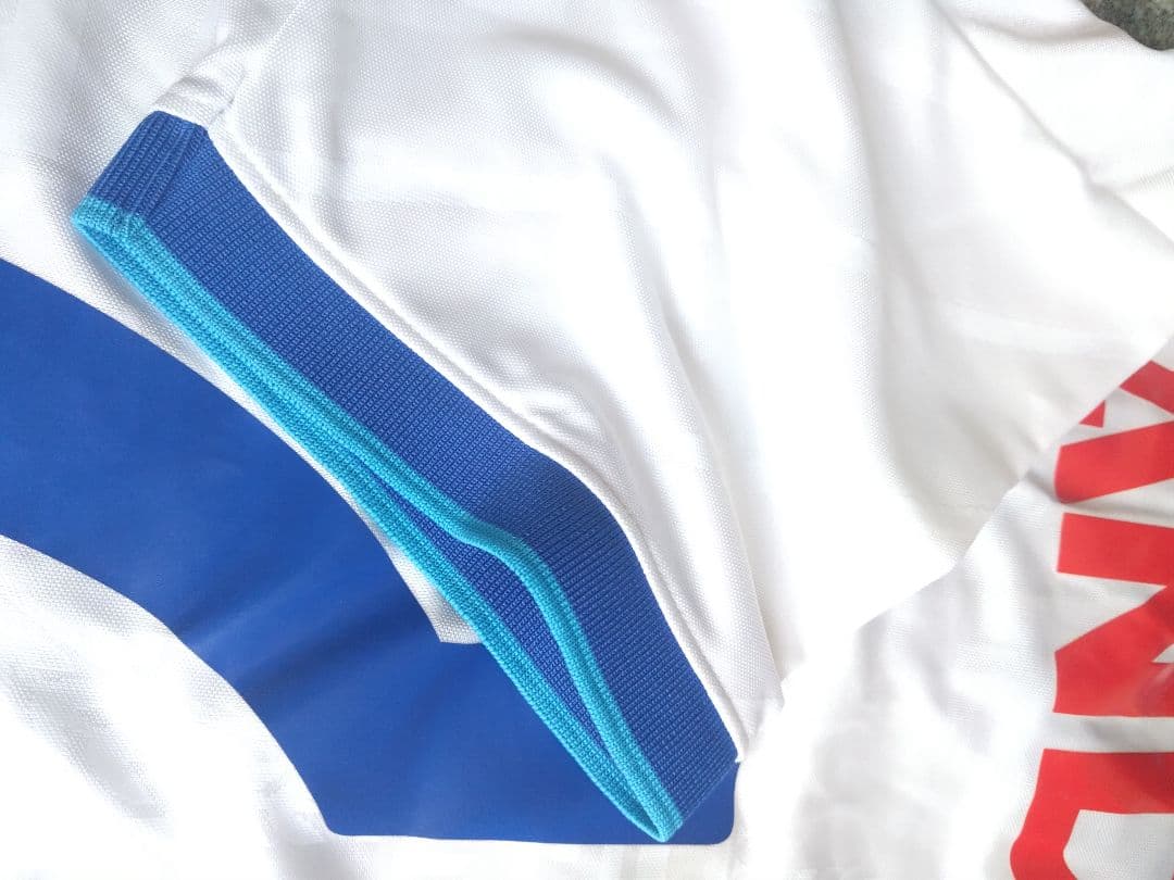 最終価格　横浜フリューゲルス　ANA SATO 7番　サイン入り　PUMA