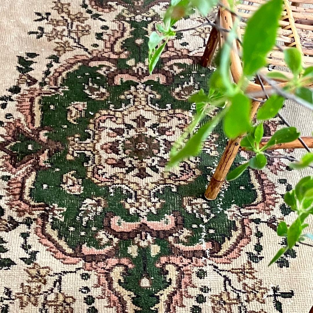 メダリオン113×199カーキ　リッチwool グリーン　トルコヴィンテージラグ