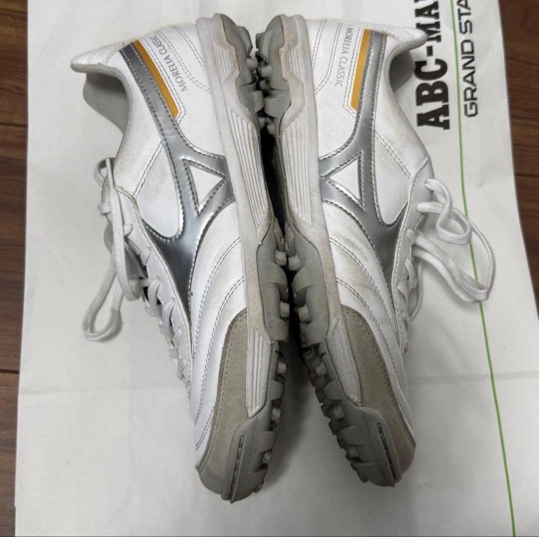 早い者勝ち‼️ミズノモレリアサラ クラシックTF トレシュー25.5cm