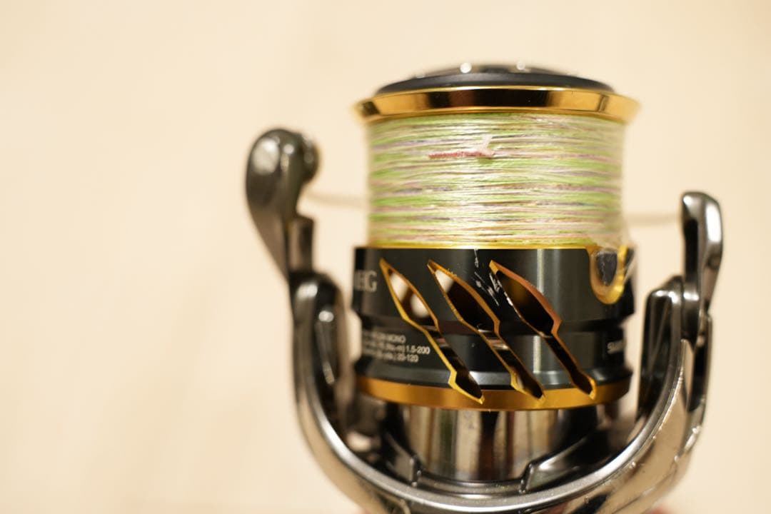リール SHIMANO 20TWINPOWER 4000MHG