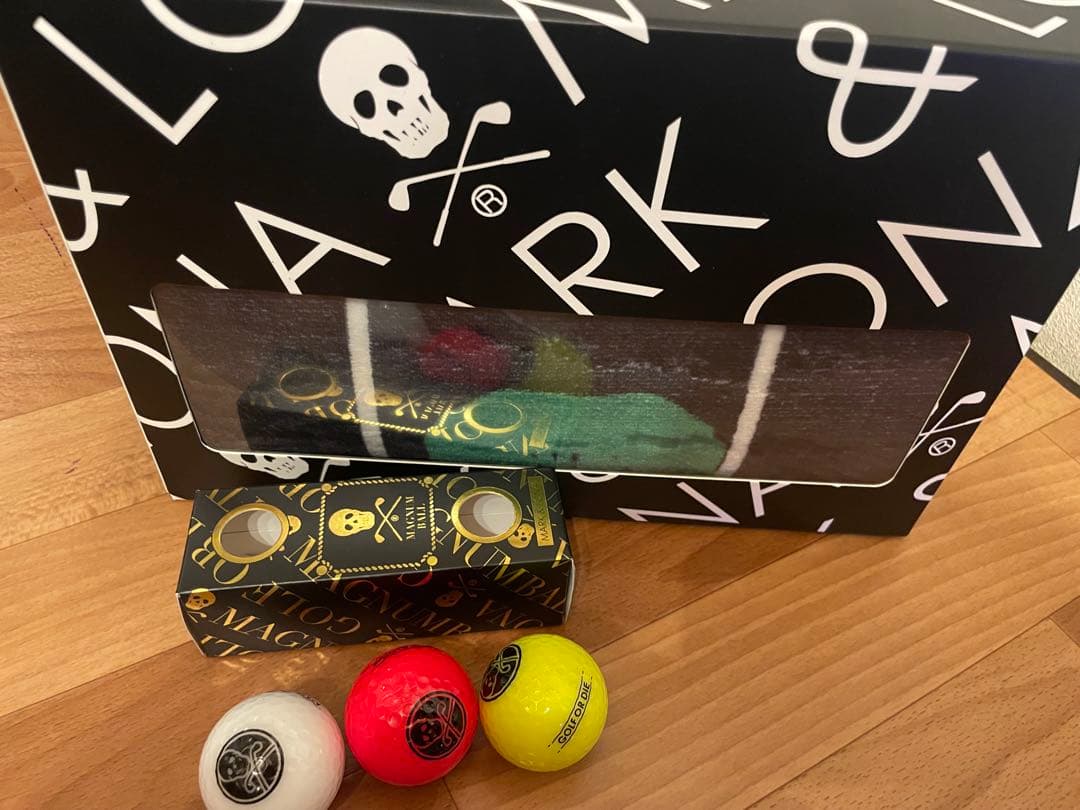 MARK & LONA ゴルフ　パターマット&ゴルフボール　【新品】