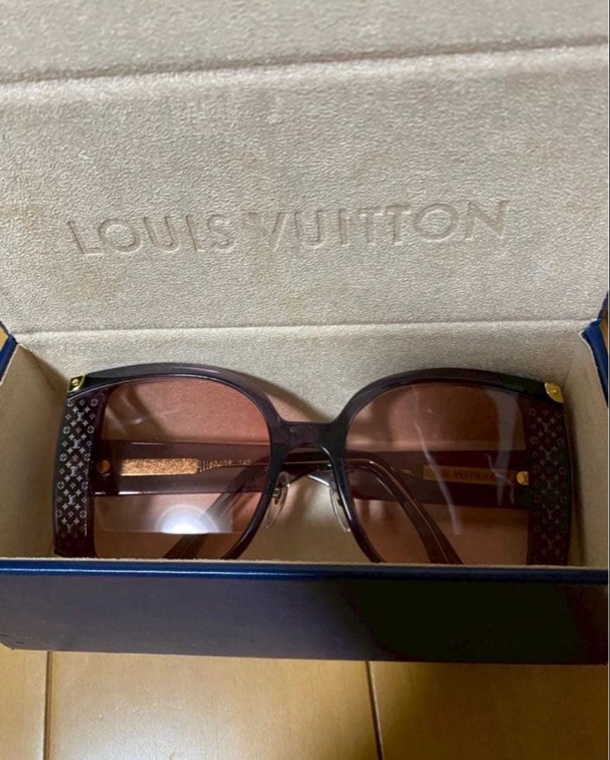 LOUIS VUITTON サングラス インザムードフォーラム