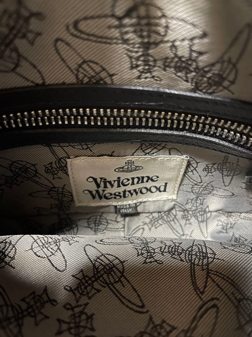 美品　Vivienne Westwood ショルダーバッグ ブラック