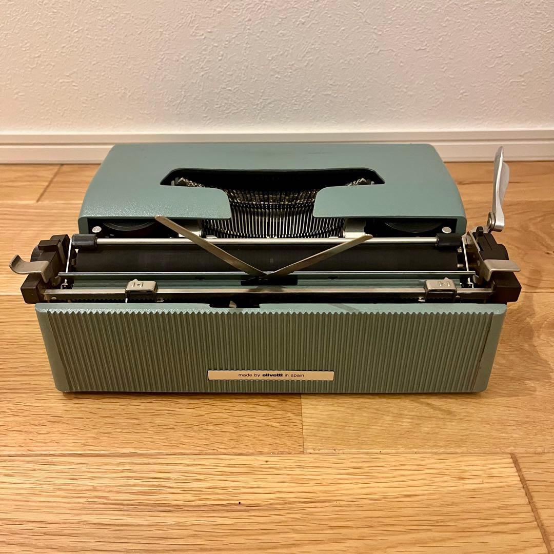 【昭和レトロ】タイプライター　GUCCI(グッチ)×オリベッティLettra32