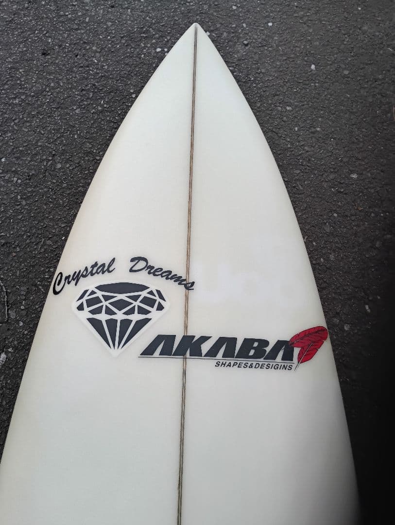 4.9AKABAサーフボード クリスタルドリ-ム フィン付き