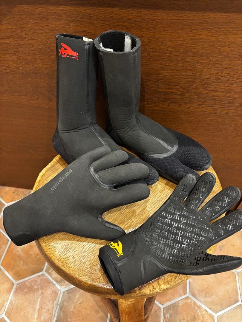 パタゴニア ウェットスーツ/ ブーツ　グローブ