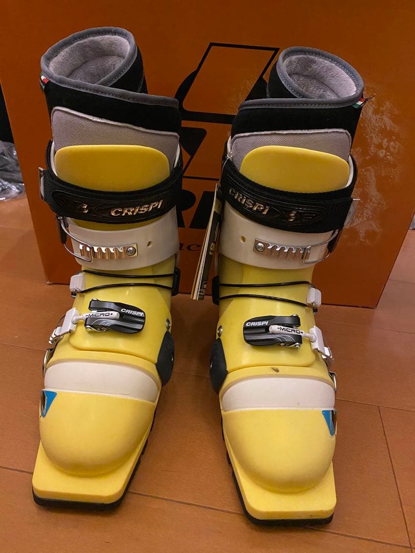 新品　Crispi X-P Man 3 Yellow White28cm