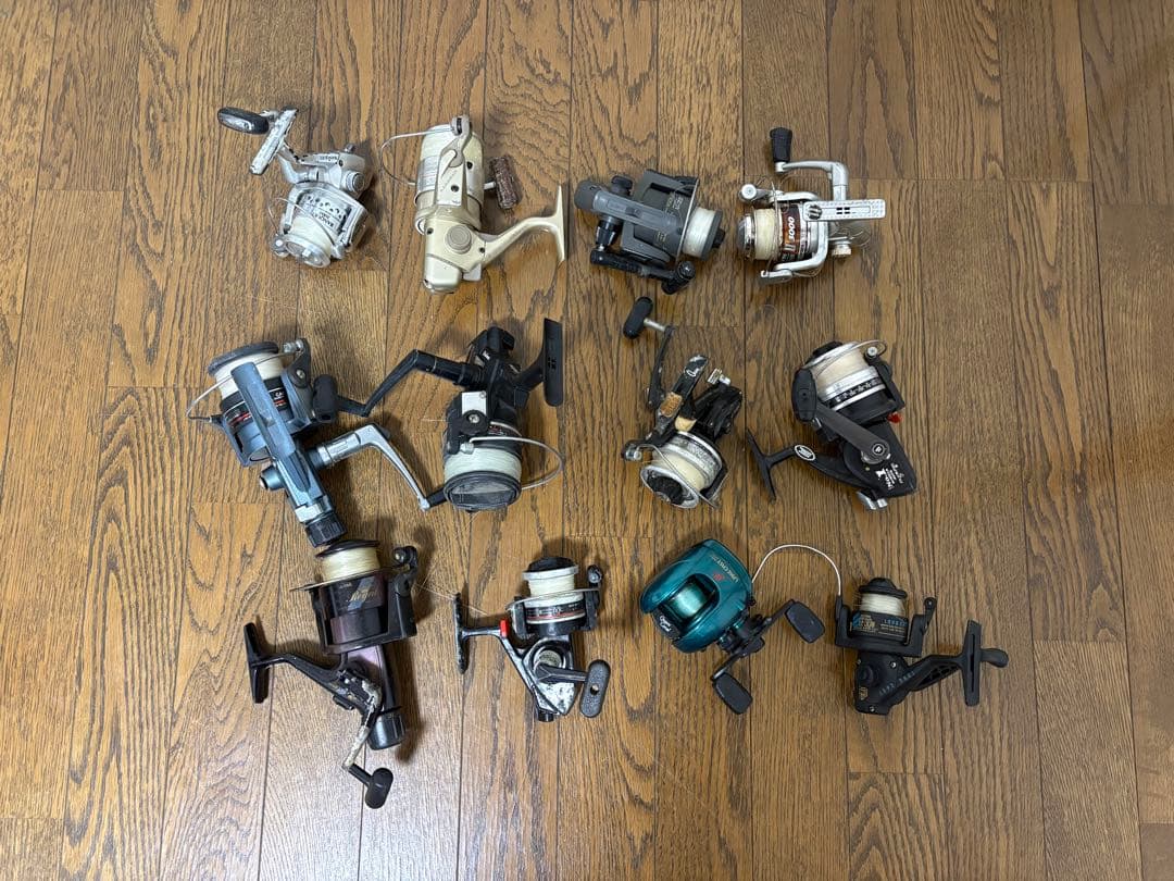 スピニングリール 12個セット