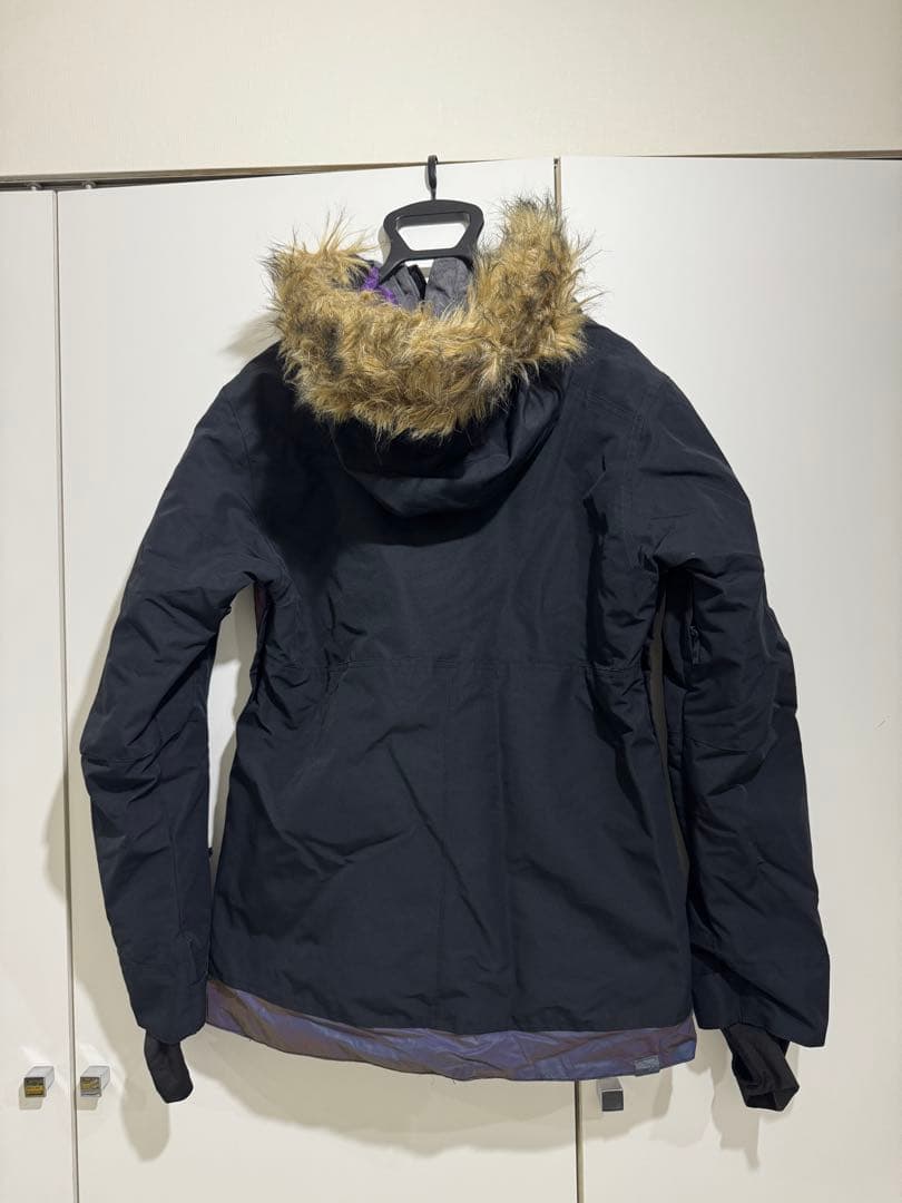 ROXY スノーボードウェア上