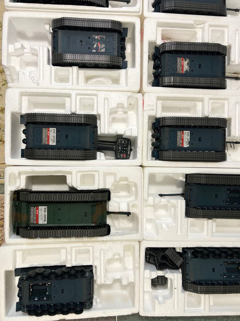 [訳あり] 東京マルイ戦車19台セットまとめ売り