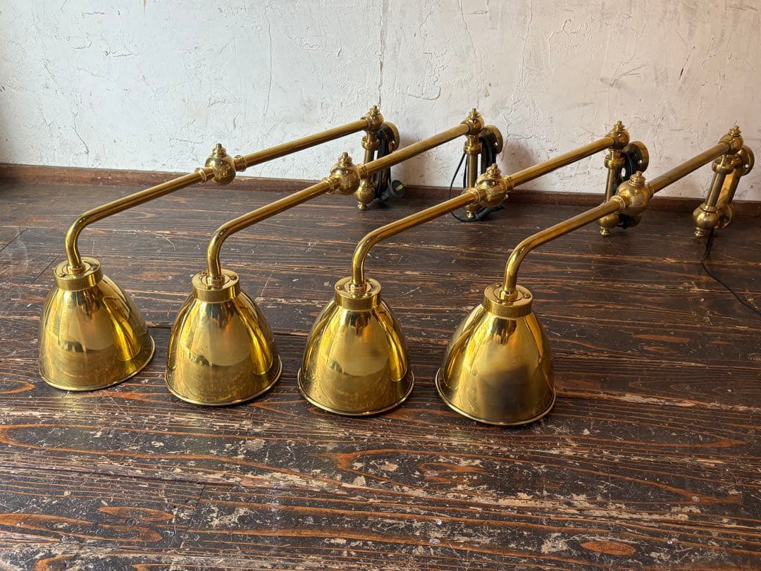真鍮製アーム式ランプ 4灯