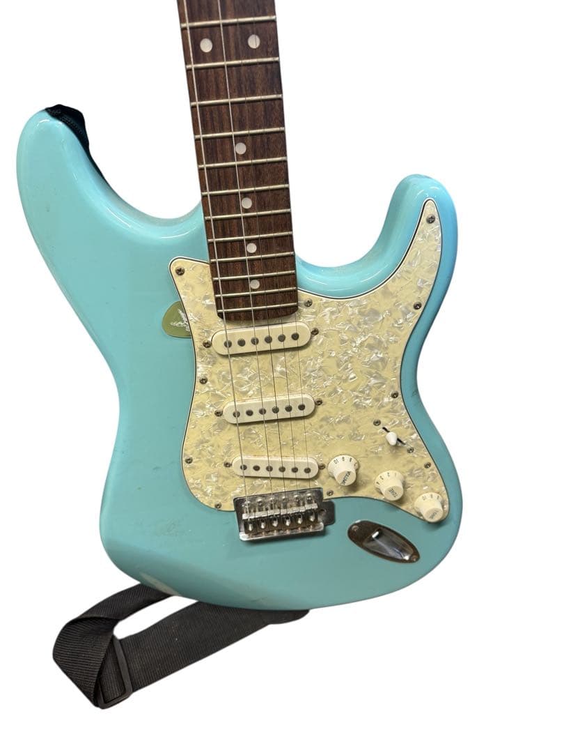 メイビス Mavis ストラトキャスター サーフグリーン