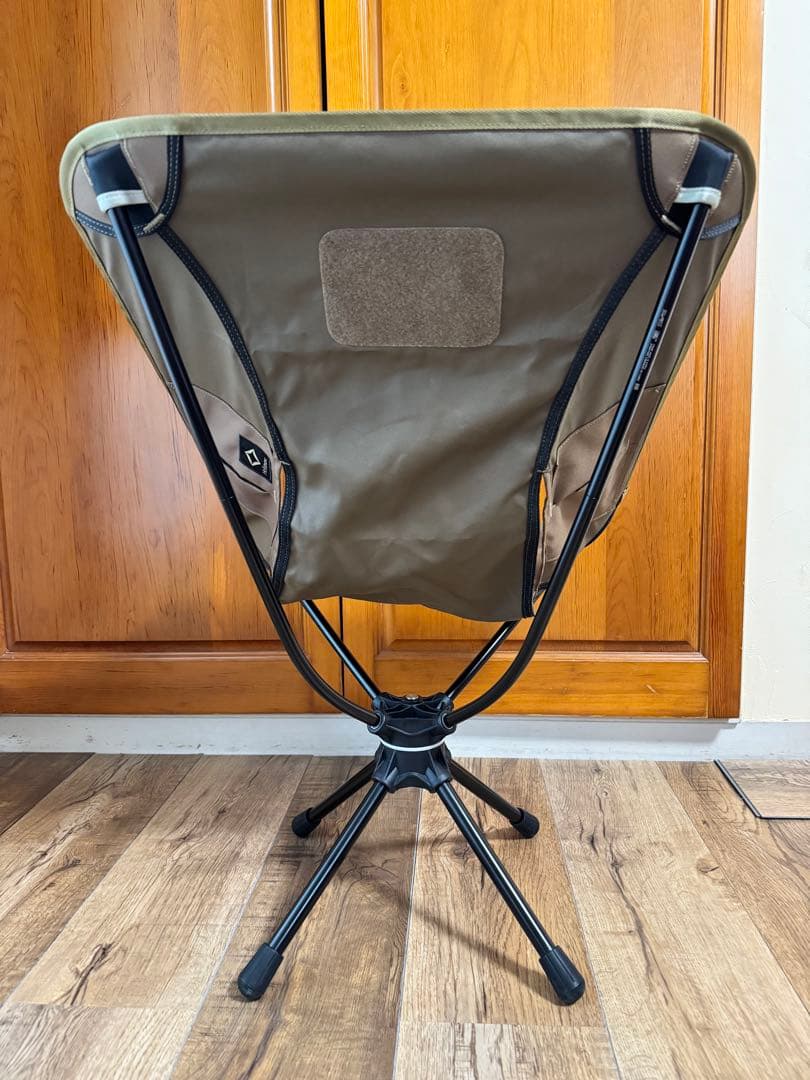 ヘリノックス　タクティカルスイベルチェア／コヨーテ