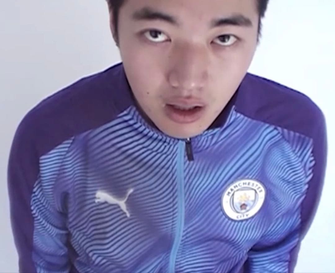 jumadiba着用 マンチェスターシティ トラックジャケット