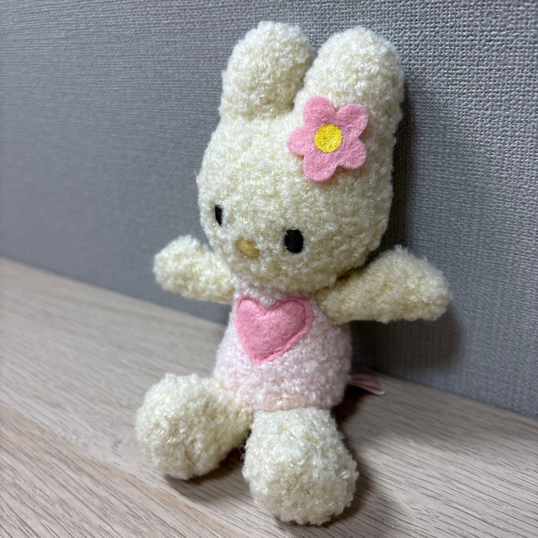 激レア　ハローキティ　vivitix限定　うさぎ　抱っこ　抱きぬいぐるみ