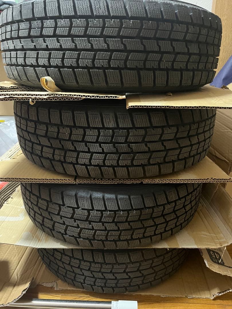 ともっこ　2025年製ICE NAVI 7 175/65R15 ホイール付