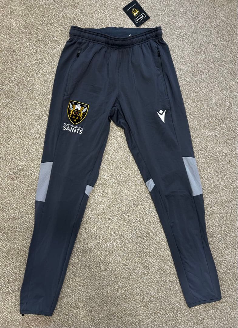 【新品未使用】ラグビー　ノーサンプトン・セインツ　トレーニングパンツ　M