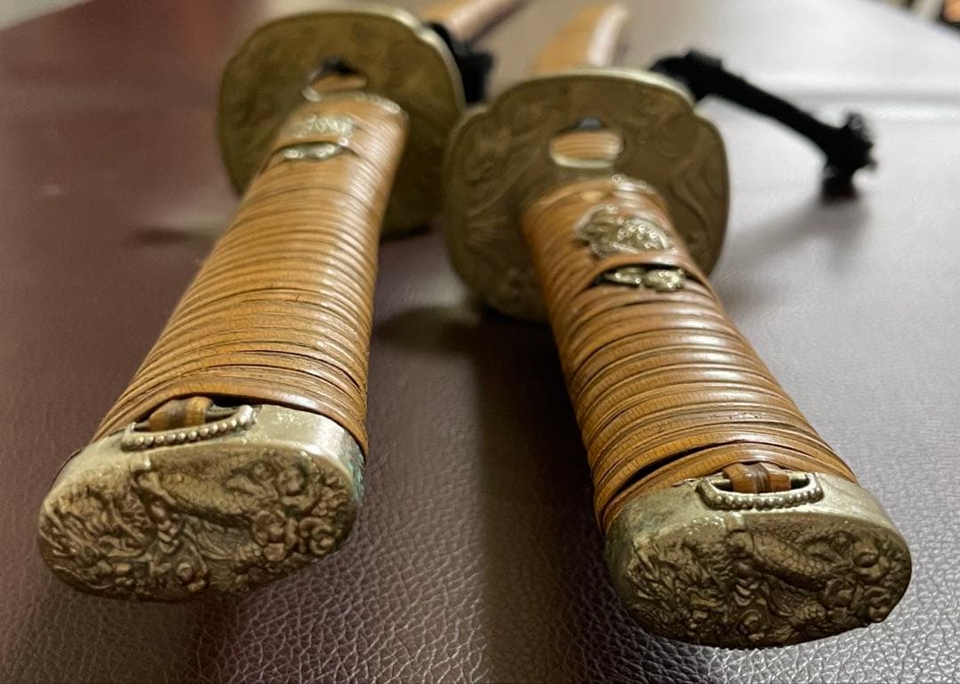 模造刀　小柄　太刀　脇差　刀掛け　武具　B591