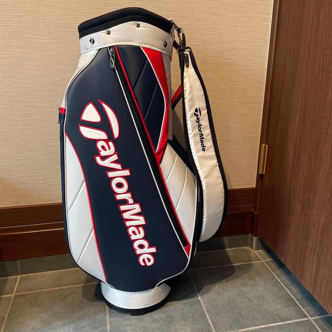 TaylorMade 軽量キャディバッグ ネイビー