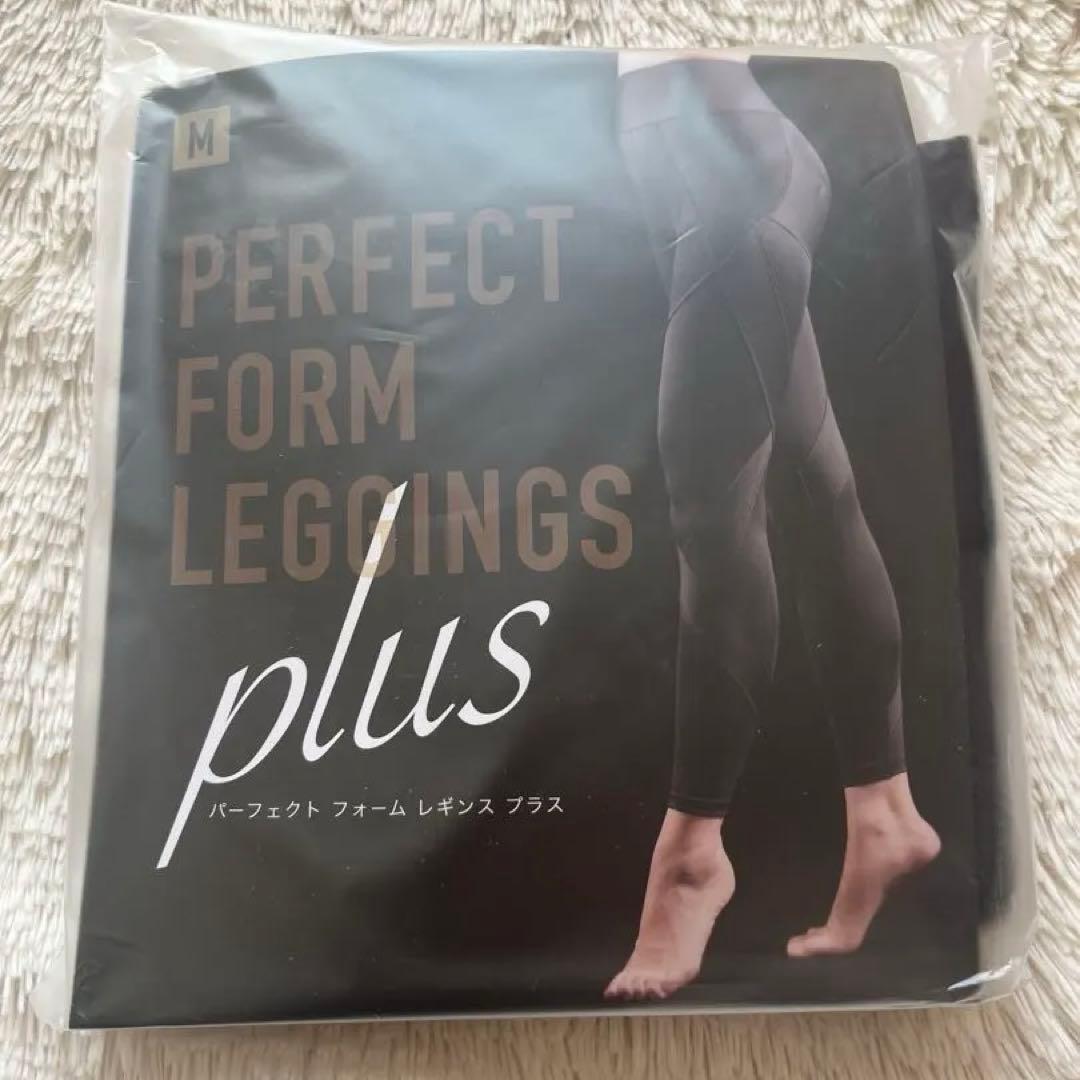 パーフェクトフォームレギンス プラス Mサイズ