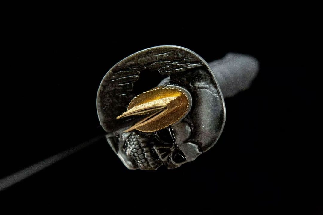 スカル彫刻打刀模造刀1045 炭素鋼グレー調デザイン全長102cm刃厚0.7cm