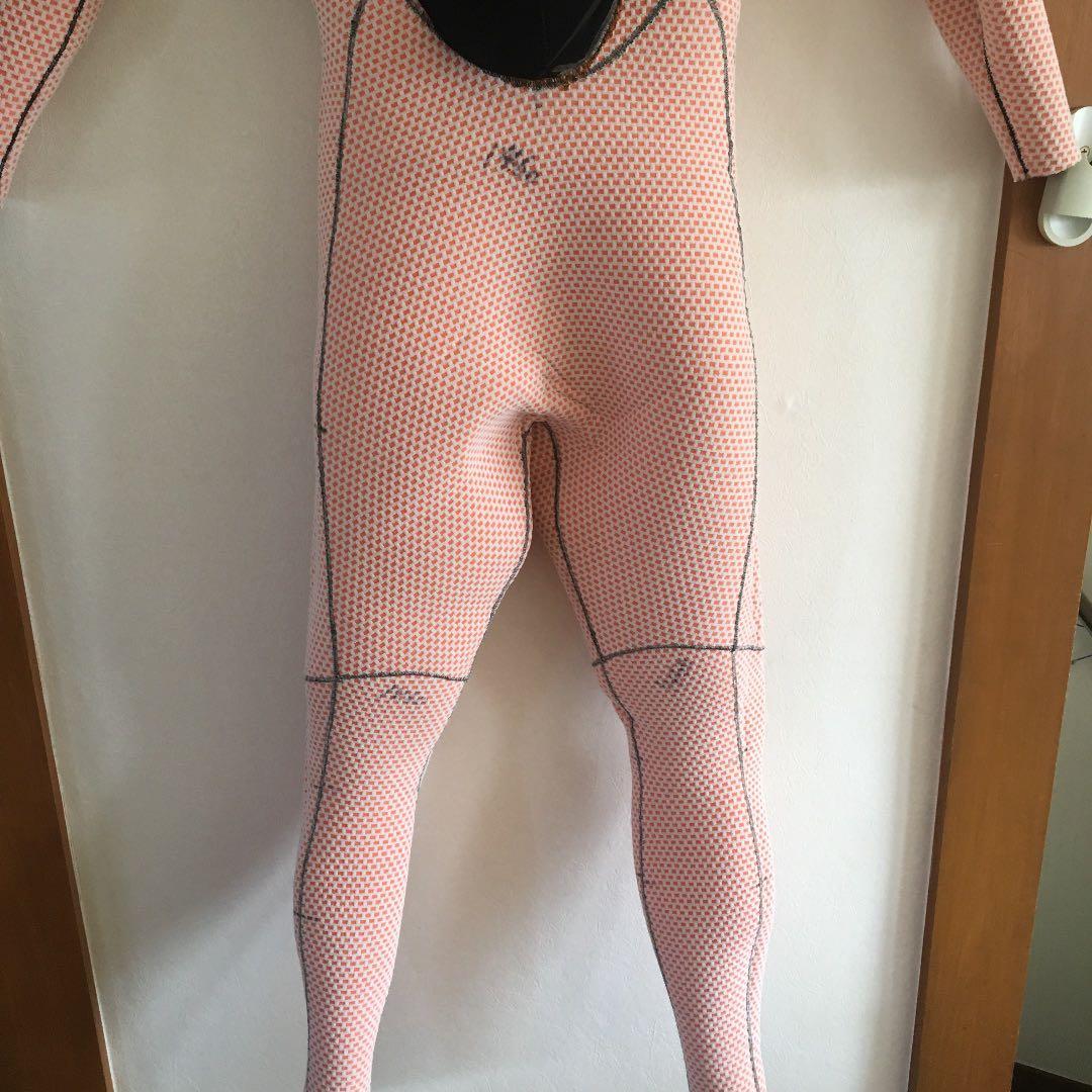 AEROQUIP ウェットスーツ