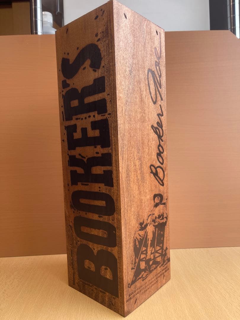 入手困難　ブッカーズ 2019-01E バーボンウイスキー 750ml 木箱付