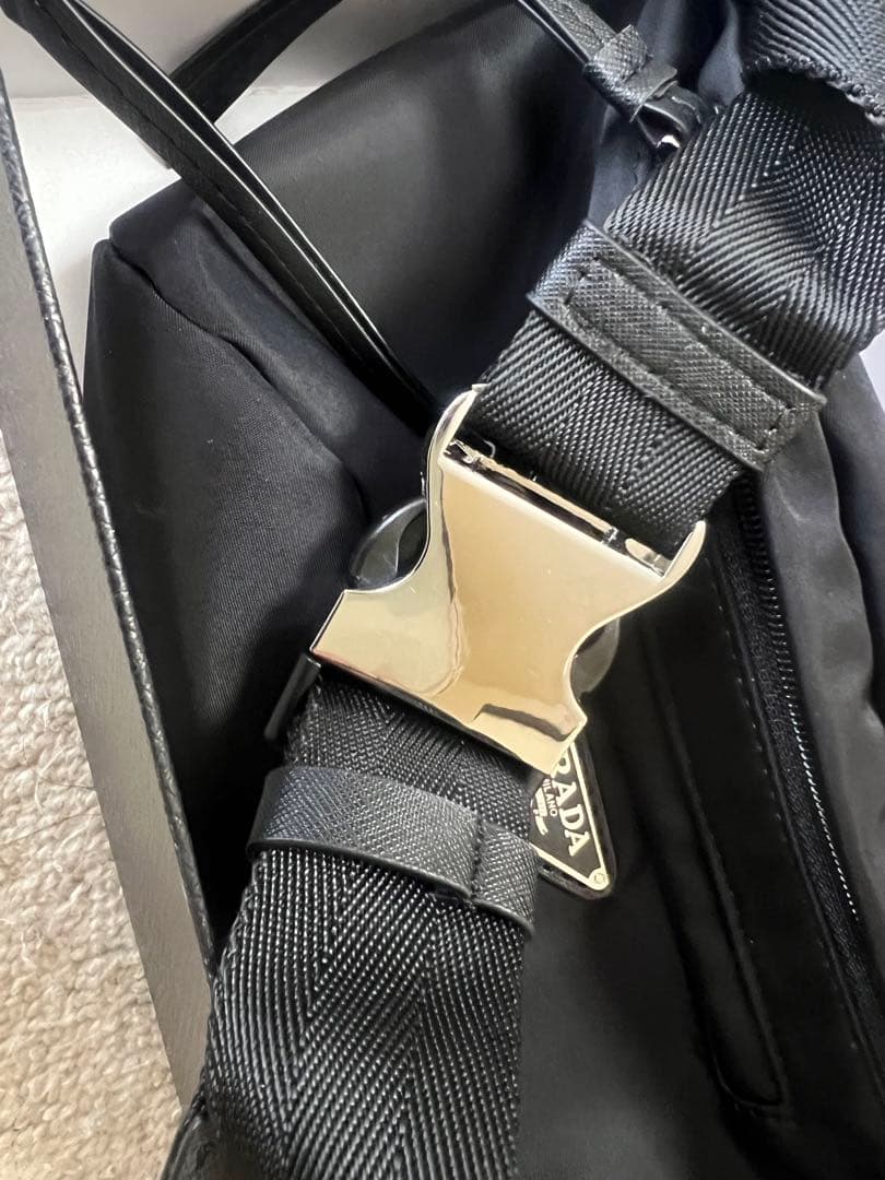 【未使用品】プラダ ナイロン ウエストバッグ