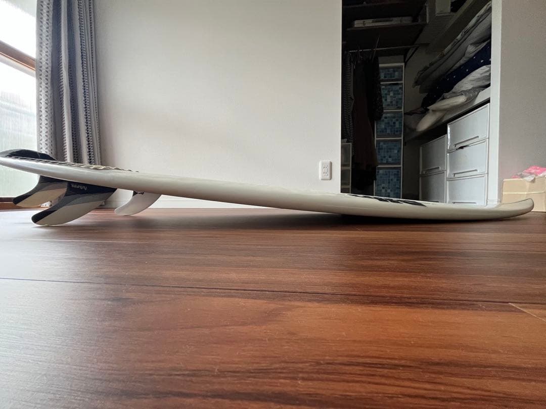 DHD サーフボード 6’0 フィン付き　 手渡し限定